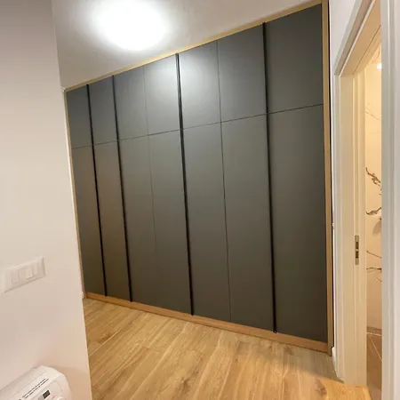 1 For Rent With Shared Living For Girl Tirana