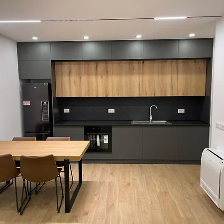 1 For Rent With Shared Living For Girl *