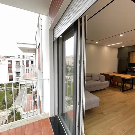1 For Rent With Shared Living For Girl